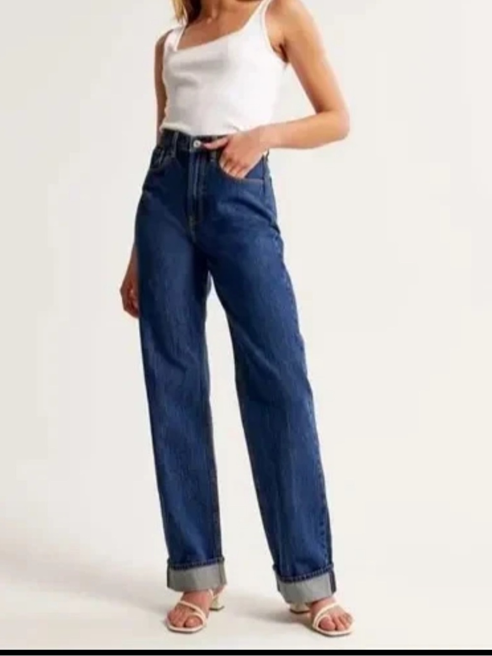NEW! Abercrombie & Fitch High Rise The Loose Cuffed Jeans Size 24 00s